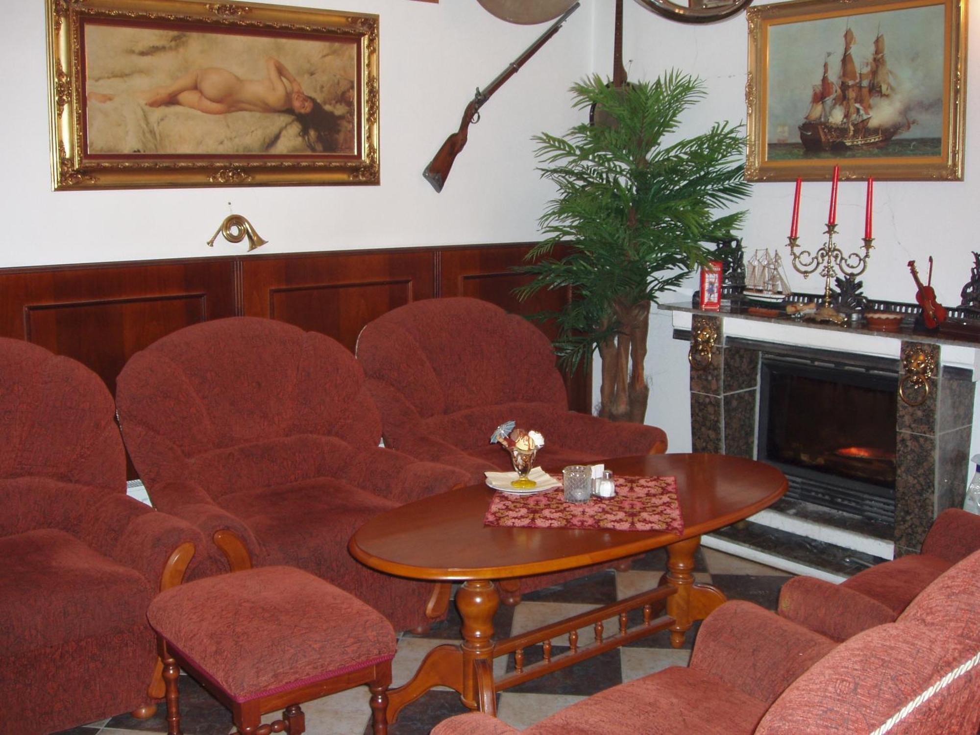 Hotel Klor Doudleby Luaran gambar